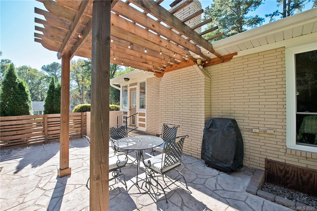 947 Burnley Road Charlotte, NC 28210 - Photo 23 of 38 Gallery Image 23