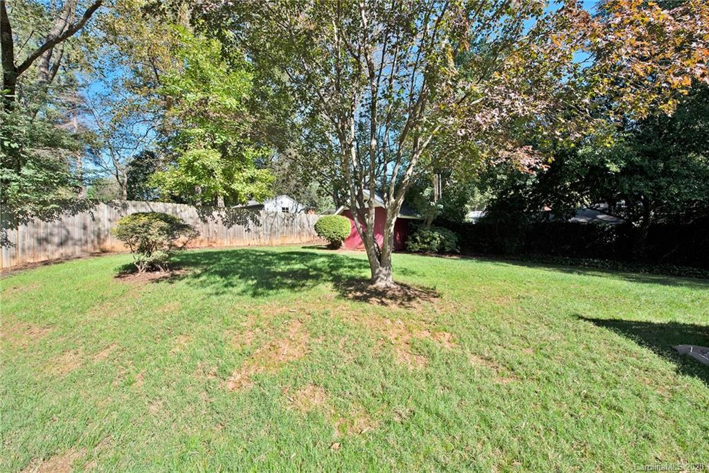 947 Burnley Road Charlotte, NC 28210 - Photo 32 of 38 Gallery Image 32