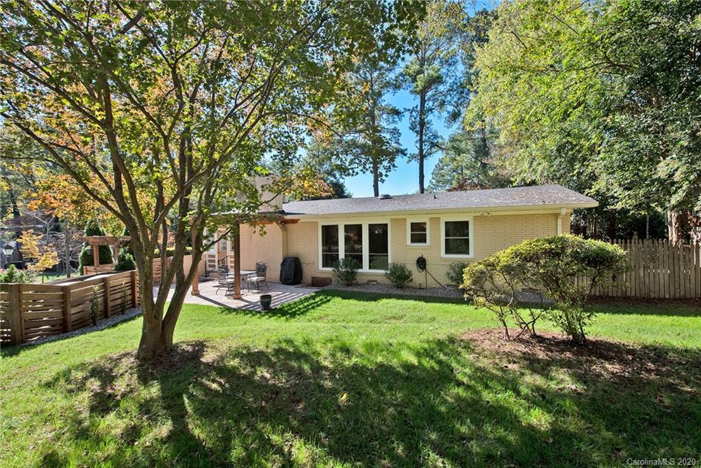 947 Burnley Road Charlotte, NC 28210 - Photo 34 of 38 Gallery Image 34