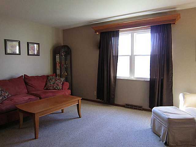 1639-1641 Durbridge Road Columbus, OH 43229 - Photo 11 of 23