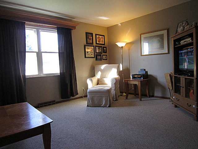 1639-1641 Durbridge Road Columbus, OH 43229 - Photo 12 of 23