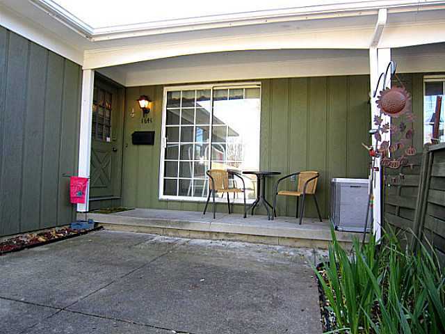 1639-1641 Durbridge Road Columbus, OH 43229 - Photo 3 of 23