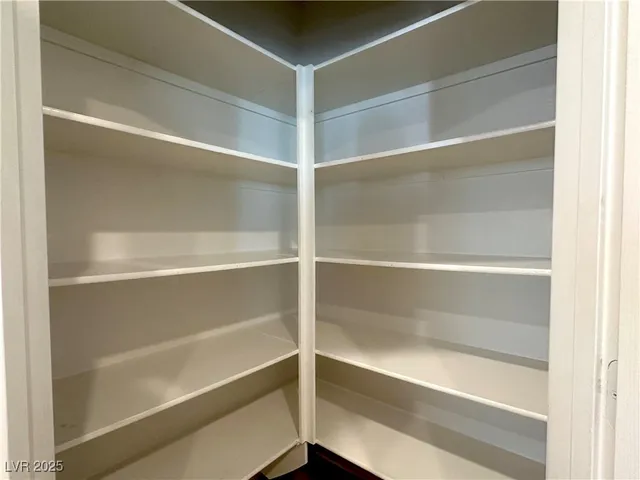 $1,789 | 1591 Buffalo Brubaker Lane, Unit 103, Henderson, NV 89002