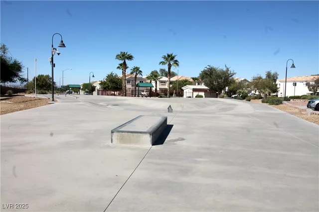 $1,789 | 1591 Buffalo Brubaker Lane, Unit 103, Henderson, NV 89002