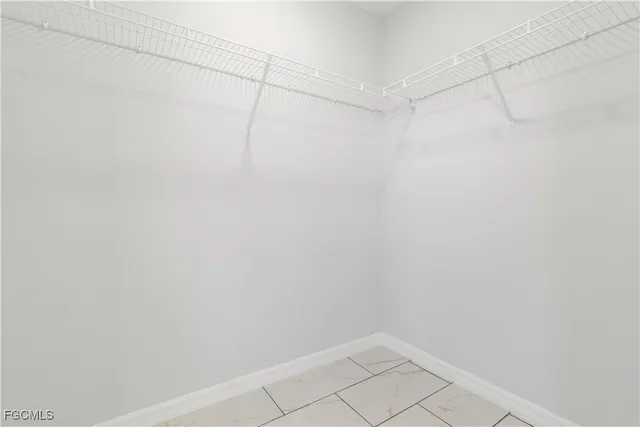 $2,300 | 8022 Melody Circle, LaBelle, FL 33935