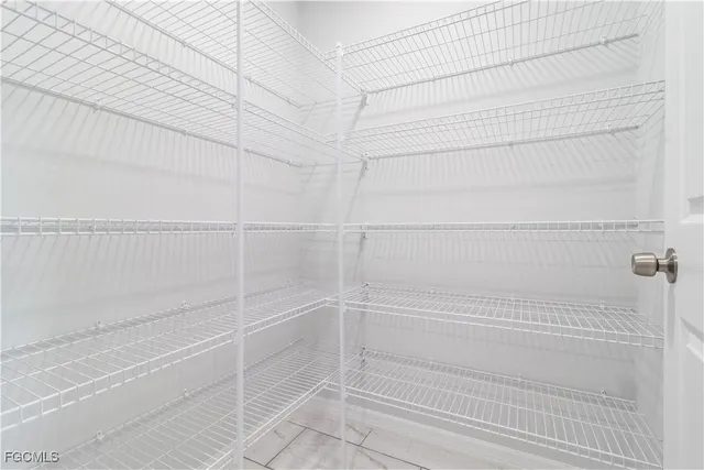 $2,300 | 8022 Melody Circle, LaBelle, FL 33935