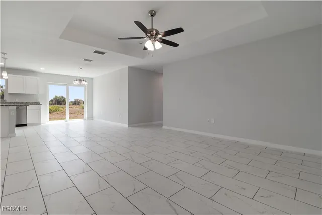 $2,300 | 8022 Melody Circle, LaBelle, FL 33935