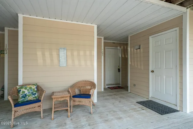 $329,000 | 3350 Club Villas Drive, Unit 104, Southport, NC 28461