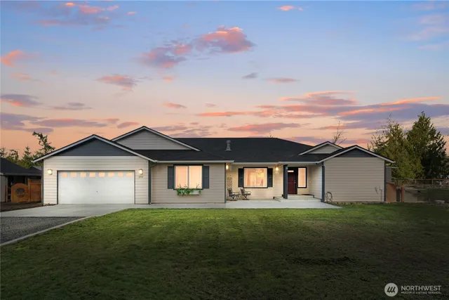 $1,195,000 | 2701 Fishtrap Loop Northeast, Olympia, WA 98506