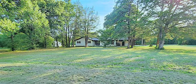 $450,000 | 108 Co Road 1102, Streetman, TX 75859