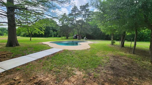 $450,000 | 108 Co Road 1102, Streetman, TX 75859