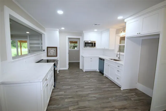 $450,000 | 108 Co Road 1102, Streetman, TX 75859