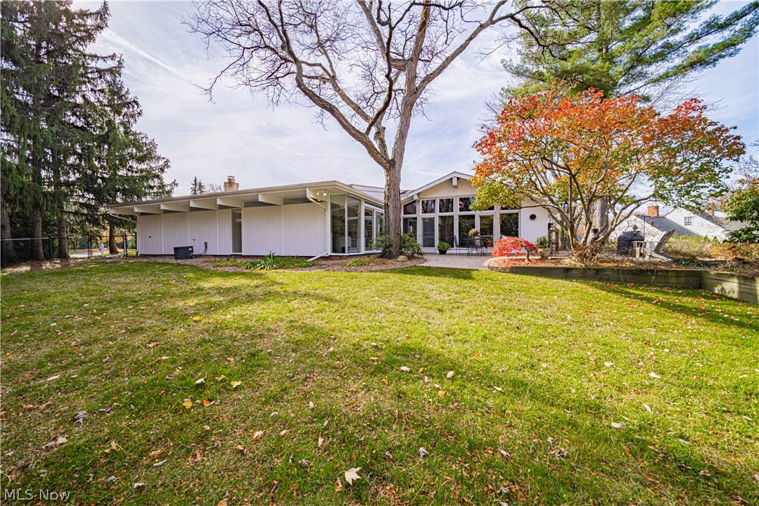 28649 Bolingbrook Road Pepper Pike, OH 44124 - Photo 33 of 35 Gallery Image 33