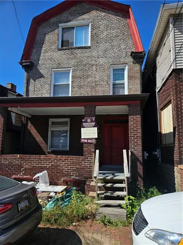 $1,000 | 1310 Brinton Avenue, Unit 1, Braddock, PA 15104