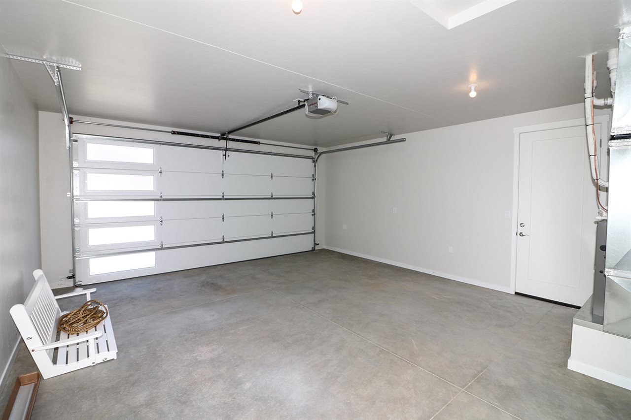 810 Rupp Avenue Palisade, CO 81526 - Photo 24 of 27 a view of a room with an empty space