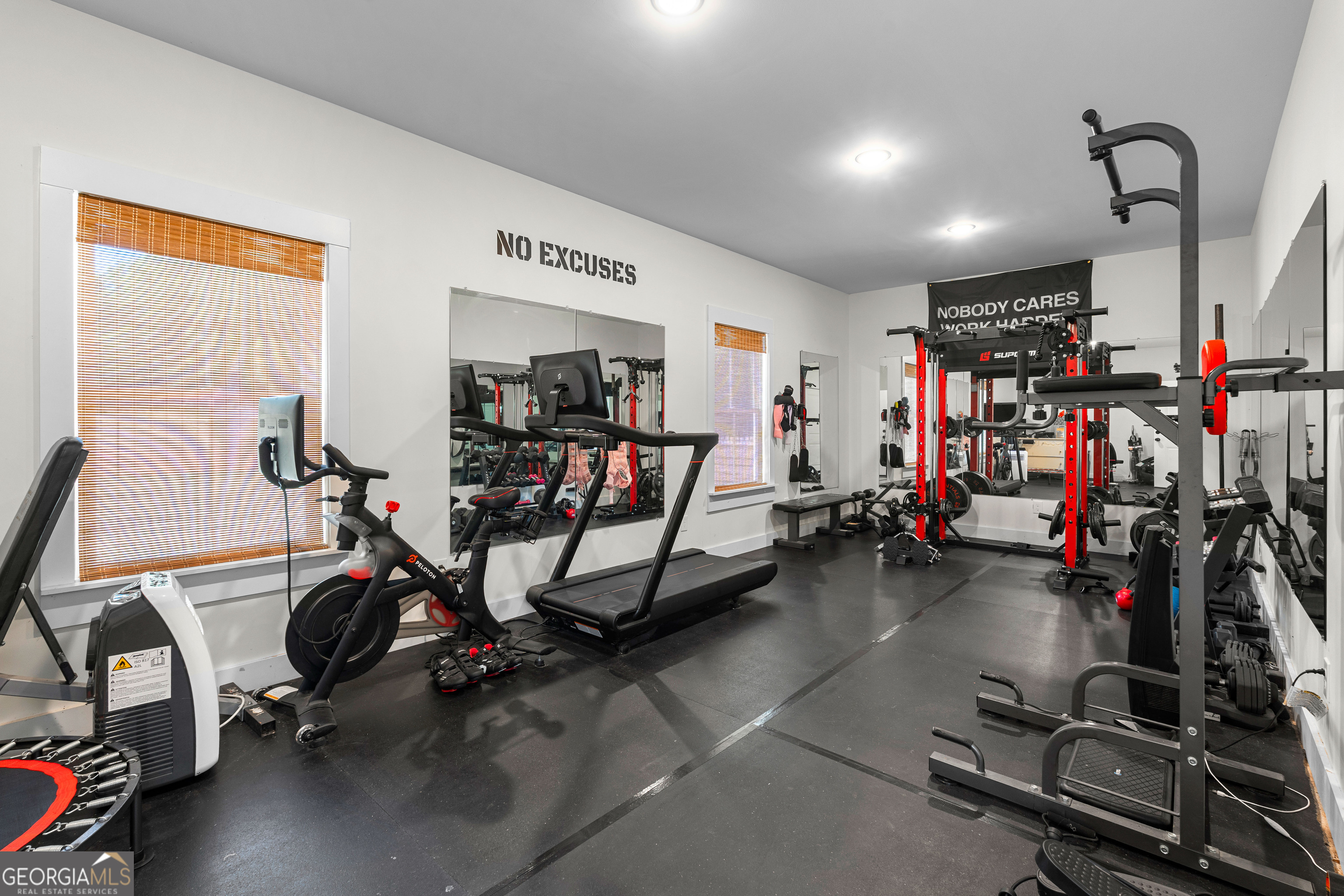 425 Dean Road Barnesville, GA 30204 - Photo 69 of 69 Home Gym