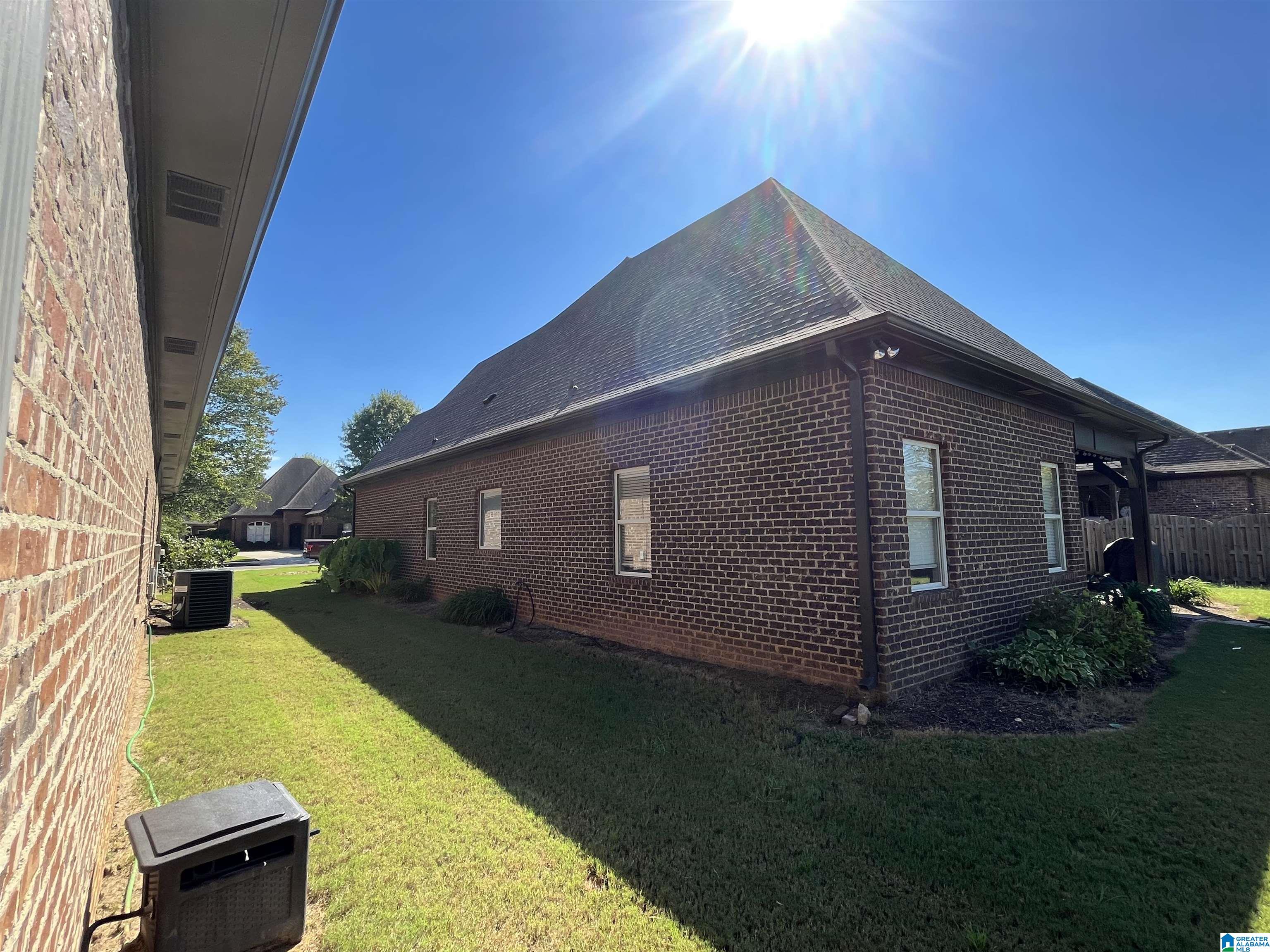 479 Heathersage Road Alabaster, AL 35114 - Photo 5 of 16