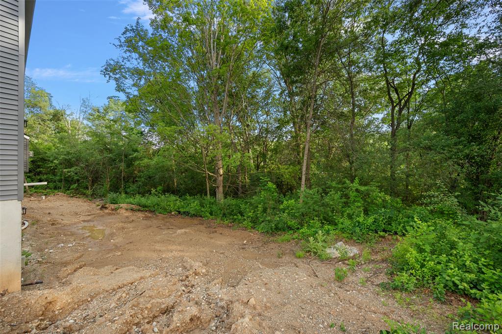 9355 Andersonville Road Clarkston, MI 48346 - Photo 48 of 57