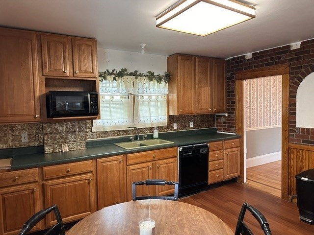 78 Whipple Street Worcester, MA 01607 - Photo 5 of 22