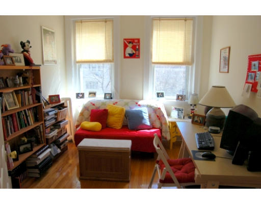 129 Chiswick Road, Unit 9 Boston, MA 02135 - Photo 3 of 7 Gallery Image 3