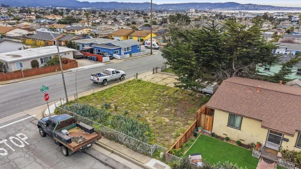 $299,000 | 1809 Vallejo Street, Seaside, CA 93955