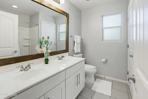 $735,000 | 4660 East Tierra Buena Lane, Phoenix, AZ 85032