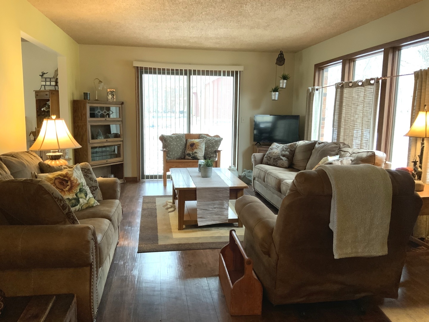 11631 Deerpath Road Sycamore, IL 60178 - Photo 11 of 40