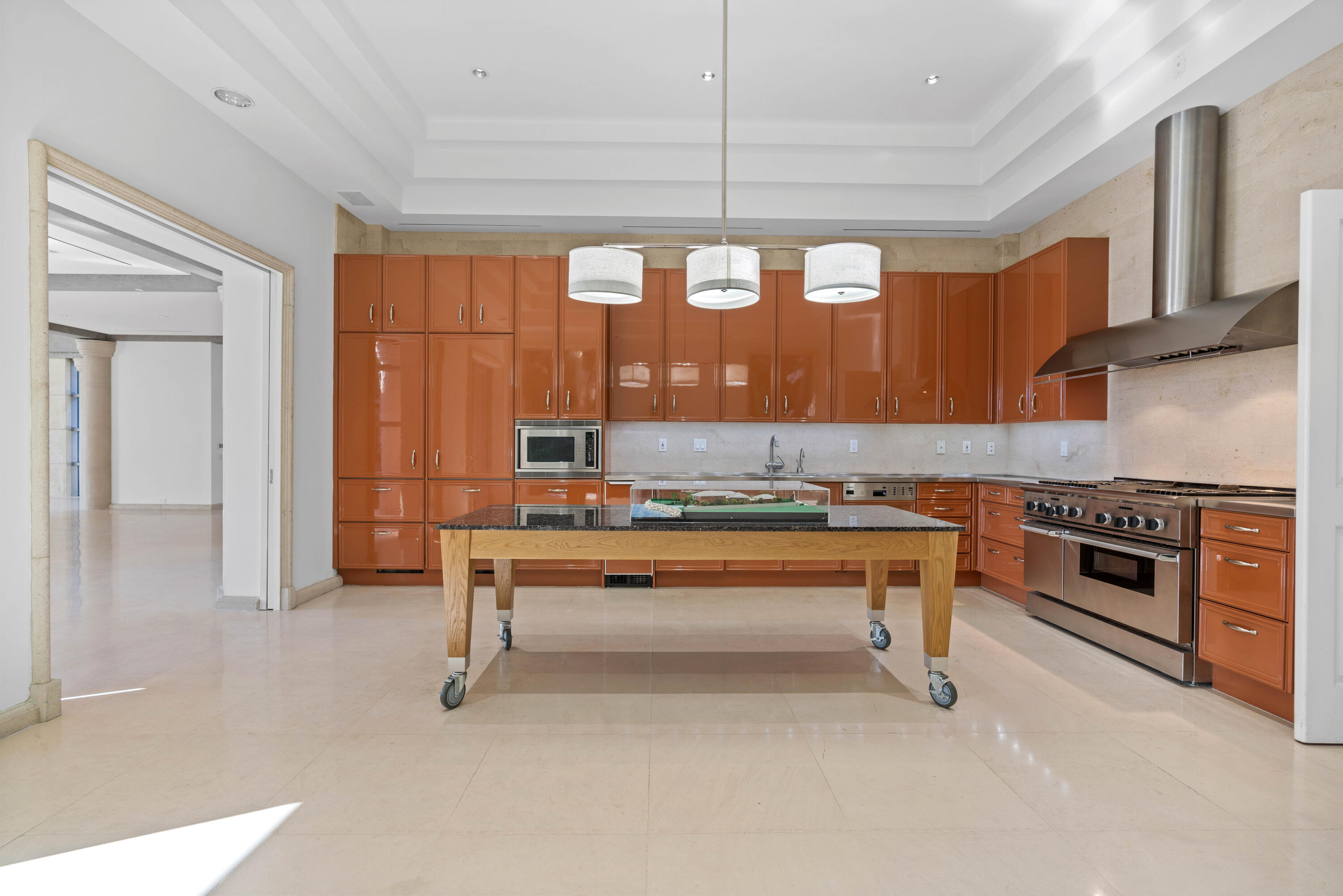 380 Regatta Drive Jupiter, FL 33477 - Photo 14 of 23 Kitchen