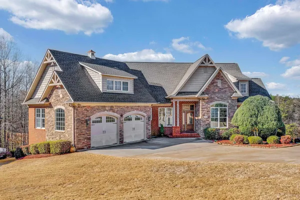 $750,000 | 417 Harbour View Drive, Chesnee, SC 29323