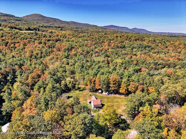 $269,900 | 457 Hervey Street Road, Cornwallville, NY 12418