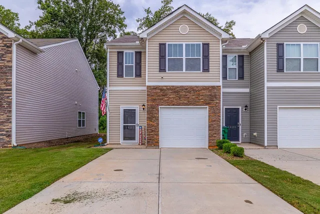 $205,500 | 1422 Bella Grace Court, Boiling Springs, SC 29316