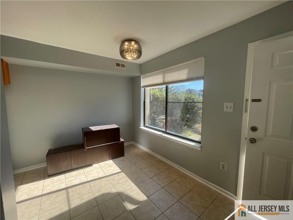 2105 Sandra Road, Unit 2105 Voorhees, NJ 08043 - Photo 4 of 20