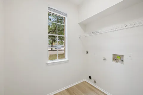 $350,000 | 1305 Tudor House Road, Pflugerville, TX 78660