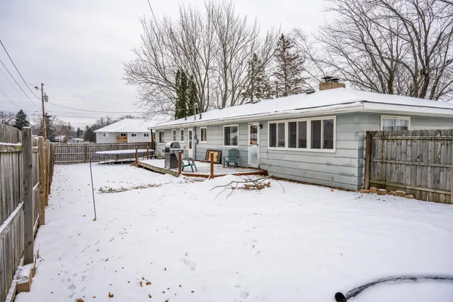 $199,000 | 801 Pearl Street, Mauston, WI 53948