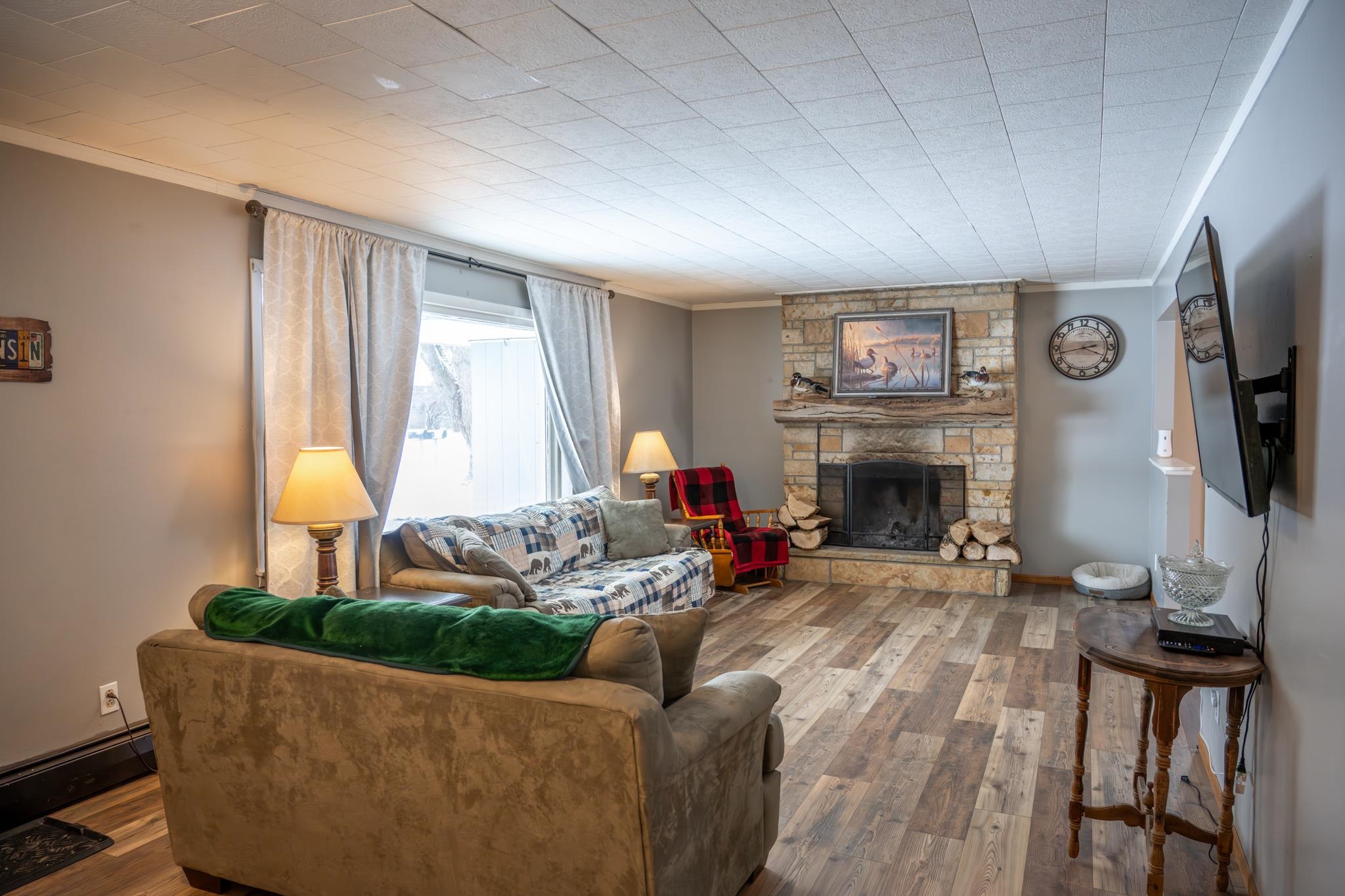 801 Pearl Street Mauston, WI 53948 - Photo 5 of 46