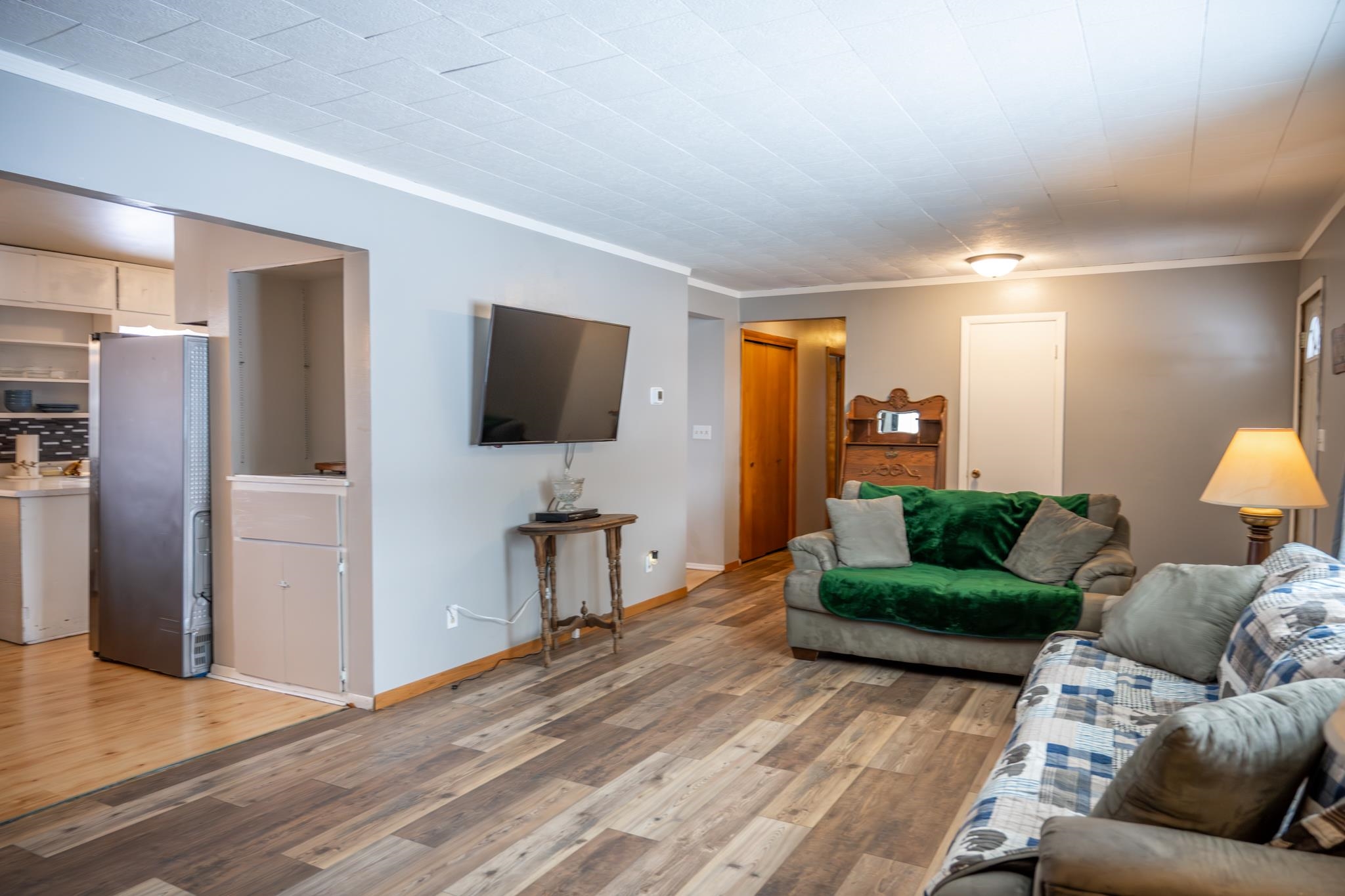 801 Pearl Street Mauston, WI 53948 - Photo 6 of 46