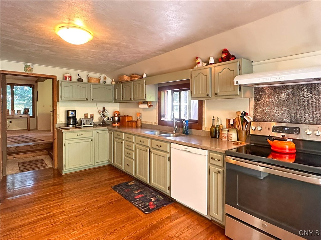 7764 Cameron Hill Road Deerfield, NY 13304 - Photo 20 of 49