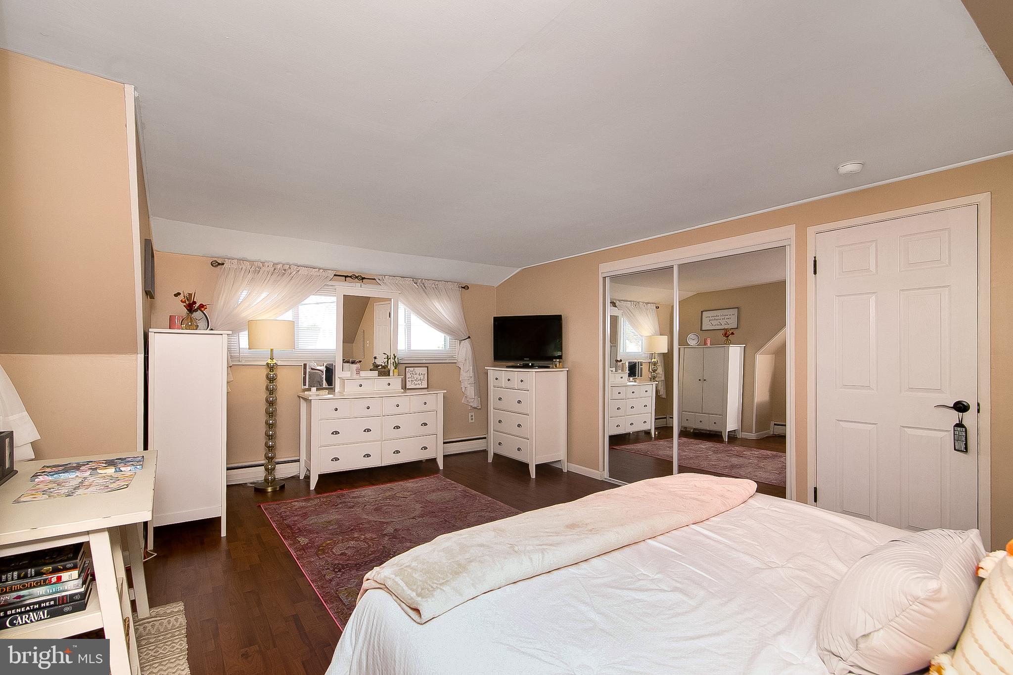 21 Hydrangea Road Levittown, PA 19056 - Photo 30 of 47 Gallery Image 30