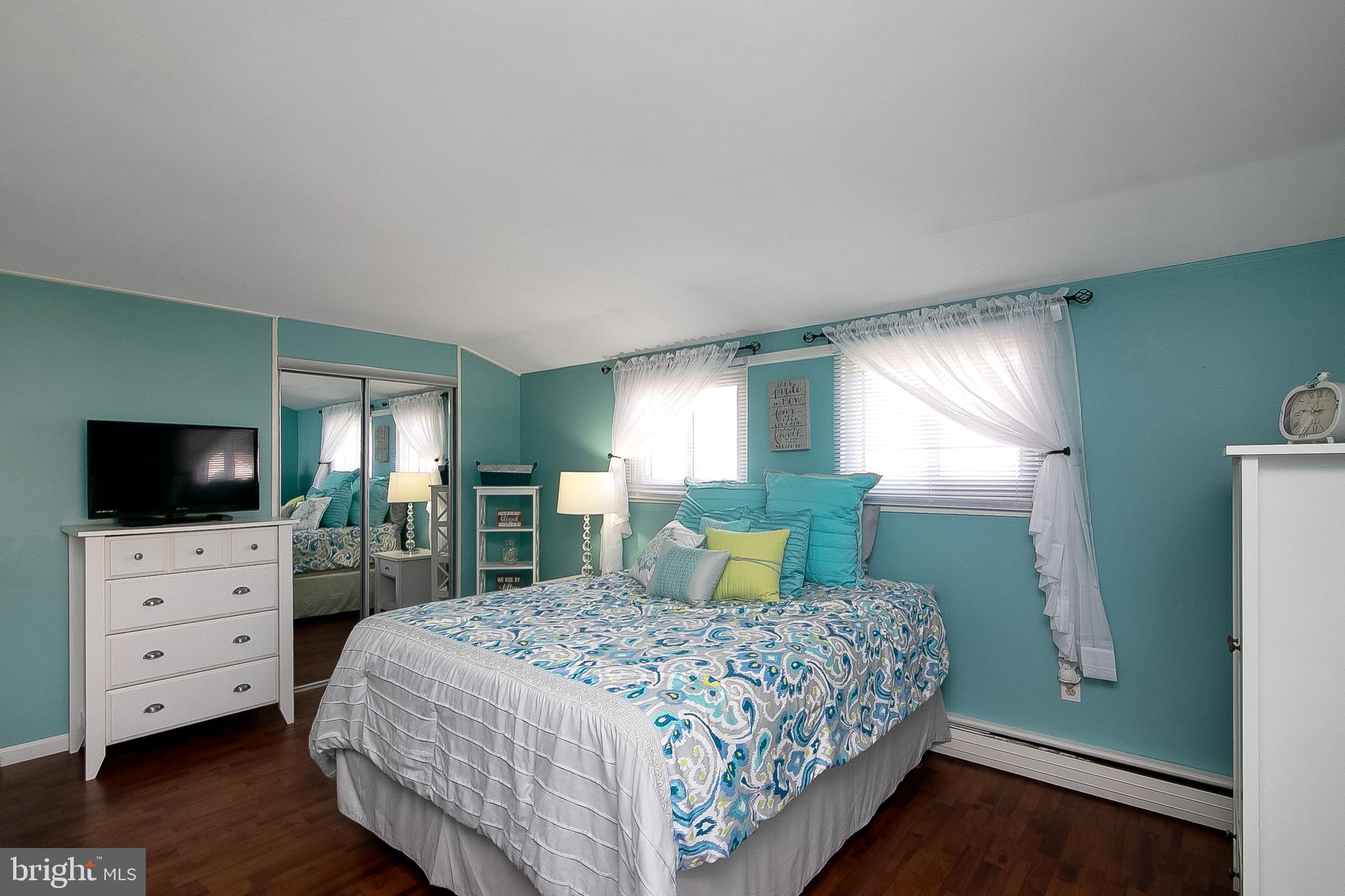 21 Hydrangea Road Levittown, PA 19056 - Photo 36 of 47 Gallery Image 36