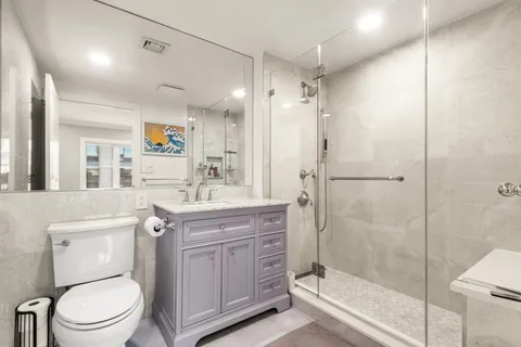 $1,250,000 | 63 Sussex Street, Unit 8, Jersey City, NJ 07302