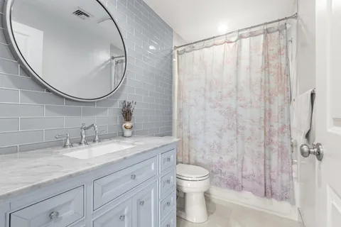 $1,250,000 | 63 Sussex Street, Unit 8, Jersey City, NJ 07302