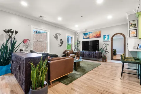 $1,250,000 | 63 Sussex Street, Unit 8, Jersey City, NJ 07302