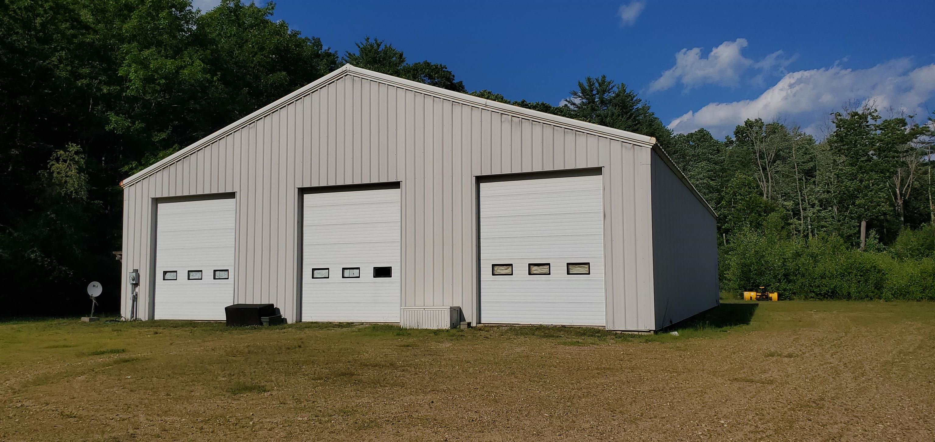 430 Lower Ridge Road Loudon, NH 03307 - Photo 2 of 39