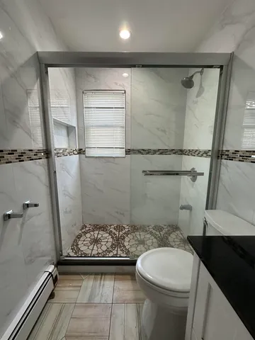 $2,800 | 33 East 51st Street, Unit 2, Bayonne, NJ 07002