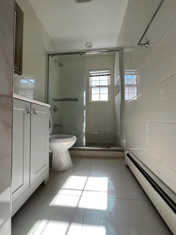 $2,800 | 33 East 51st Street, Unit 2, Bayonne, NJ 07002