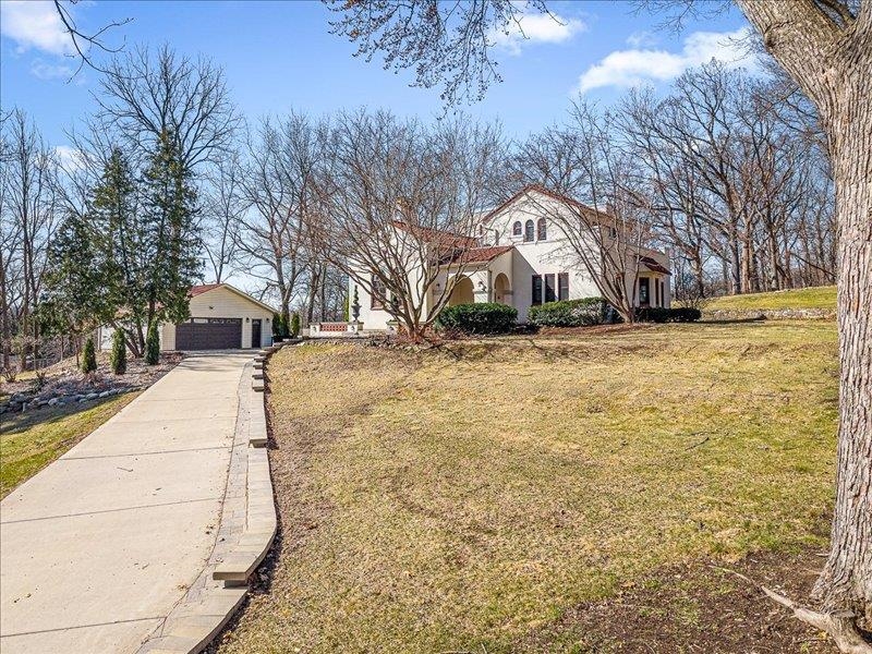 2314 Bradley Road Rockford, IL 61107 - Photo 4 of 70