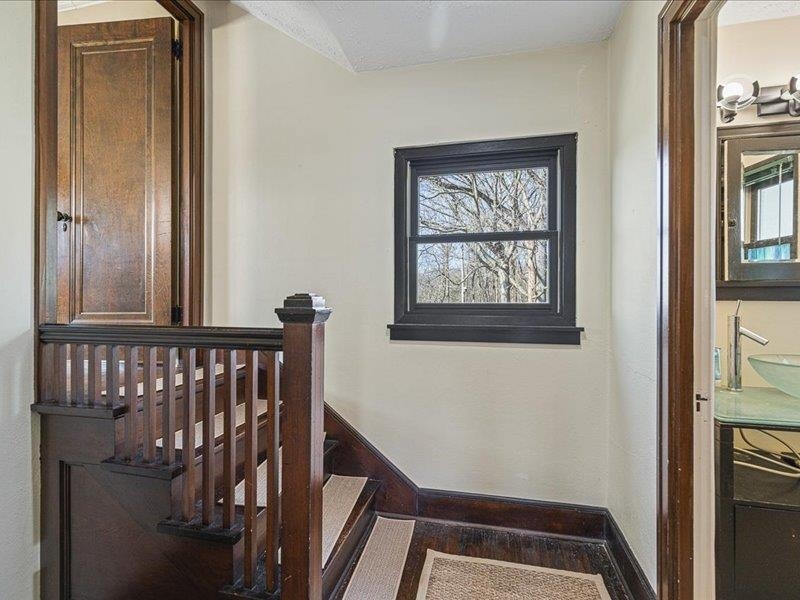 2314 Bradley Road Rockford, IL 61107 - Photo 42 of 70