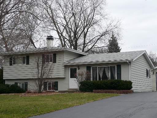 724 Ranch Road Wheaton, IL 60187 - Photo 1 of 1