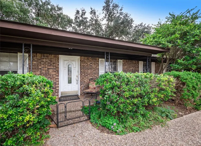 $350,000 | 112 Hasler Street, Bastrop, TX 78602
