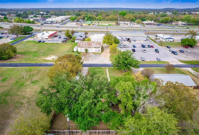 $350,000 | 112 Hasler Street, Bastrop, TX 78602